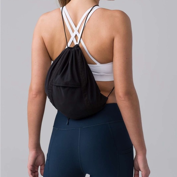 Lululemon Pack Light Bomber - Black SZ 8 - Picture 8 of 8